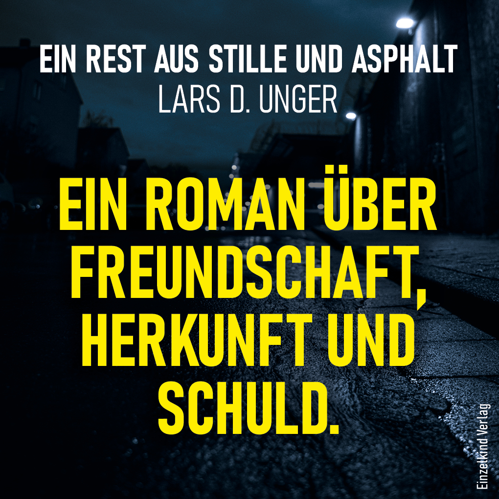 Ein Rest aus Stille und Asphalt mit Notizbuch und Kopfhörern